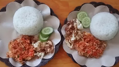 Jika ke Cibiru, Kunjungilah Moza Food Ayam Geprek, Pedasnya Nampol Bikin Nagih