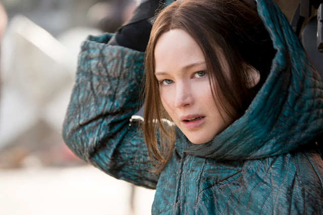 hunger games mockingjay part 2 most anticipated fall movie beats star wars force awakens katniss