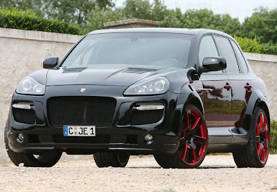 ENCO Gladiator Porsche Cayenne Turbo 2009 - Front Angle