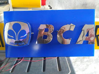 Huruf timbul stainless Bank Bca serang Banten