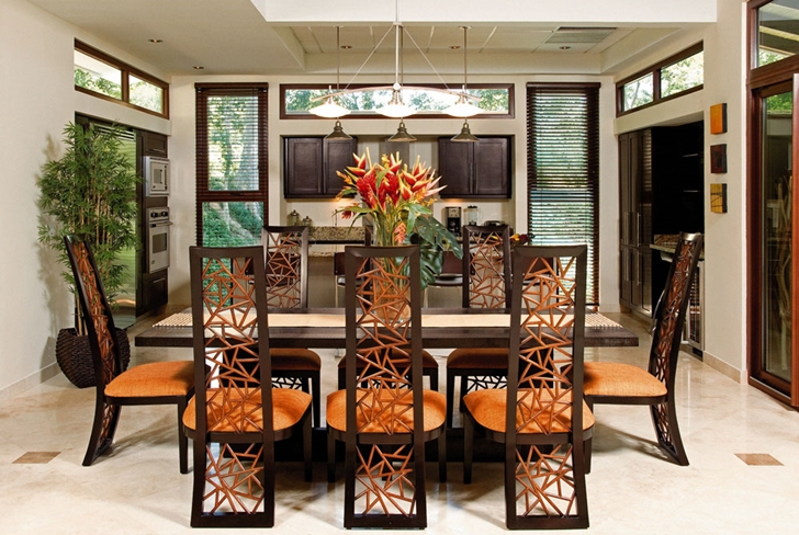 Dining room of Bartlett Home by SARCO Architects