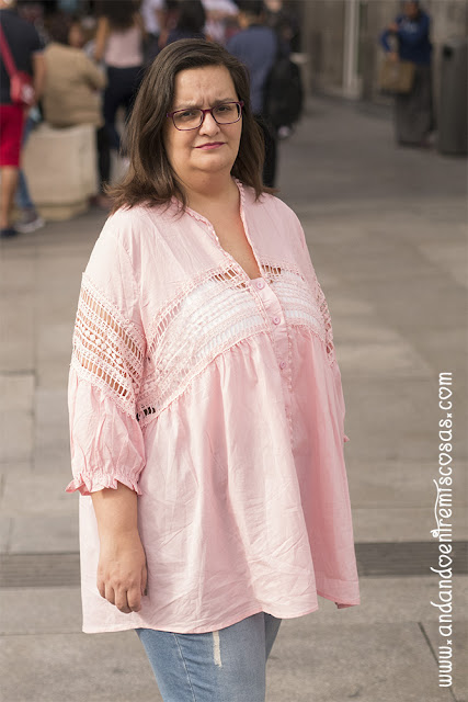 Blusa Rosa Con Crochet