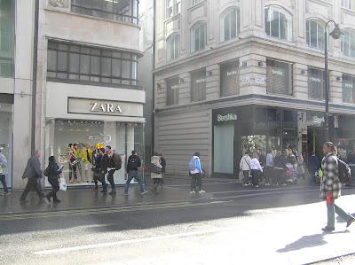 by E.V.Pita... Fashion shops in London / Por E.V.Pita... Tiendas de moda en Londres / Tendas en Londres (E.V.Pita)