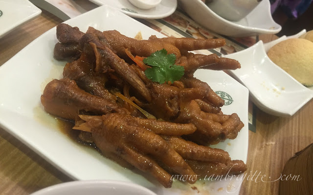 TimHoWan Braised Chicken Feet with Abalone Sauce