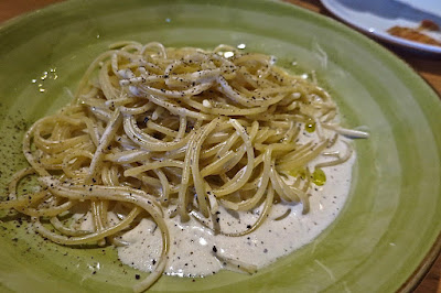 Lucca's Trattoria, cacio e pepe