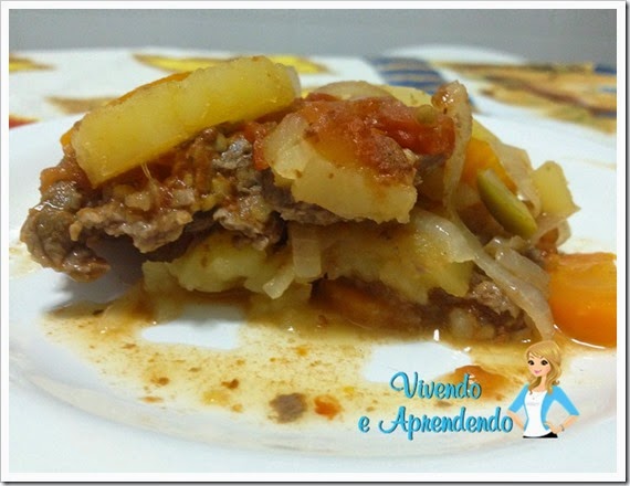 Bife abafado com legumes