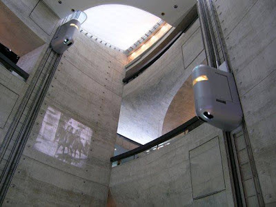  Lift Mercedes-Benz Museum