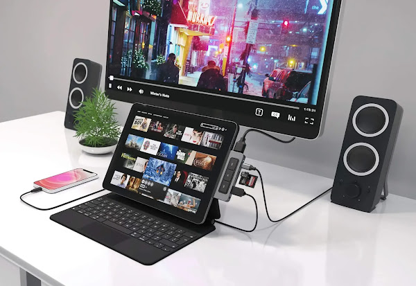 HyperDrive 6–in–1 USB–C Media Hub