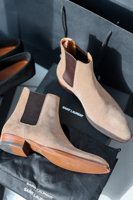 Saint Laurent Chelsea Boots