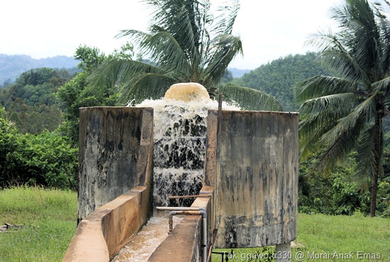 tekanan air dari pump sungai