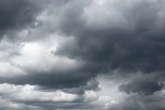 BMKG Keluarkan Peringatan Dini Mulai 23-25 Juni 2022: Waspada Cuaca Ekstrem di Sulsel