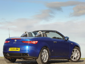 Alfa Romeo Spider UK Version 2006 (4)