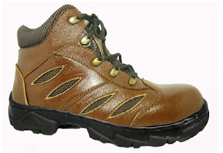 Sepatu Hiking MURAH, 0856-4668-4102, Sepatu Gunung Murah, Jual Sepatu Gunung, Sepatu Gunung Wanita 