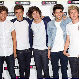 galeri gambar personil one direction keren