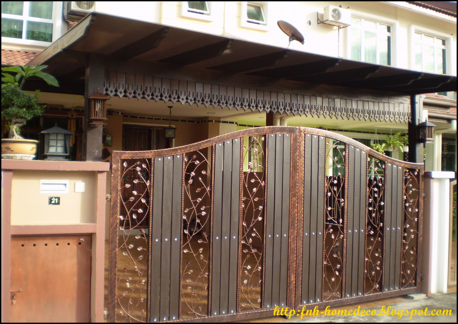 BENGKEL LAS ALKAHFI IRON WORK Pagar Rumah Kombinasi Besi Dan