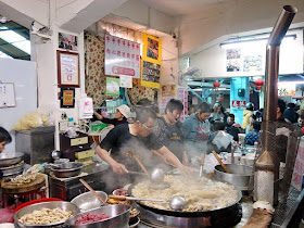 3 嘉義東市場牛雜湯、筒仔米糕、火婆煎粿