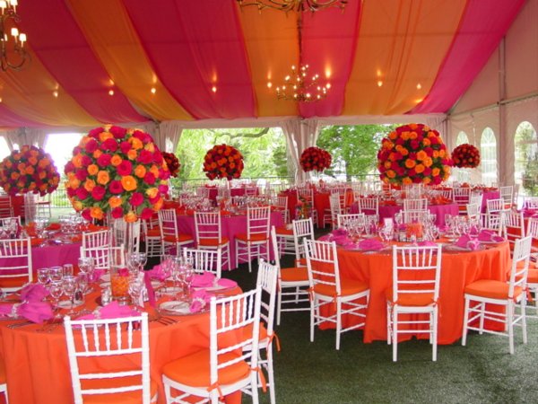 Reception Table Decor