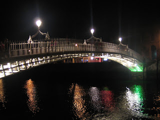 Ha'penny Bridge, Dublín, Irlanda