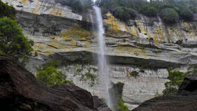 Pesona Tersembunyi Air Terjun Batang Kapas di Kampar Riau