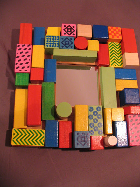 Mirror with building blocks decoration