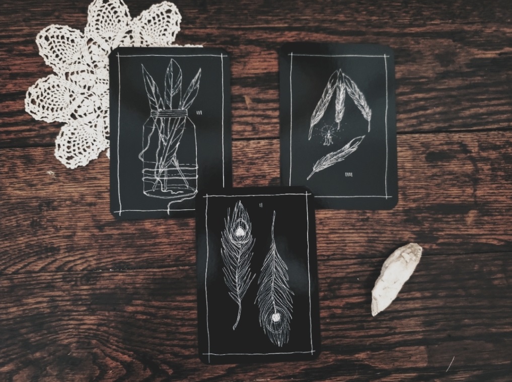 Wanderer's Tarot, ancestor tarot, tarot, divination, rider waite, review, witchcraft, wicca, wiccan, pagan, neopagan, occult, hedge witch, hedgewitch,