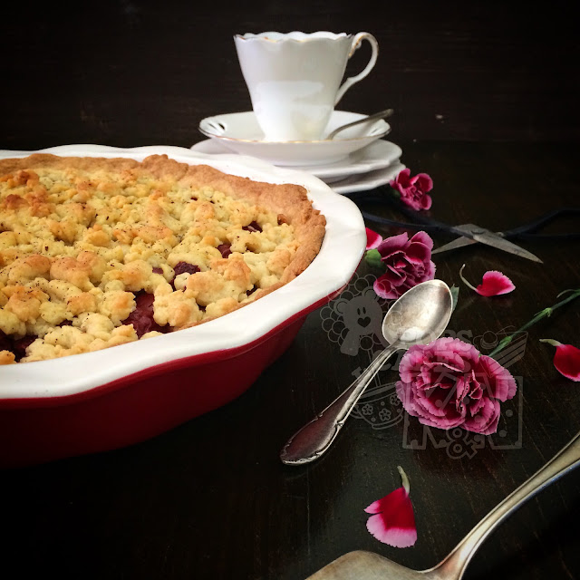 tartaleta de pudding y cerezas