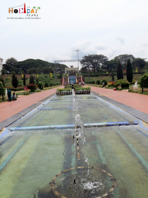 Fountain area in the brindavan gardens