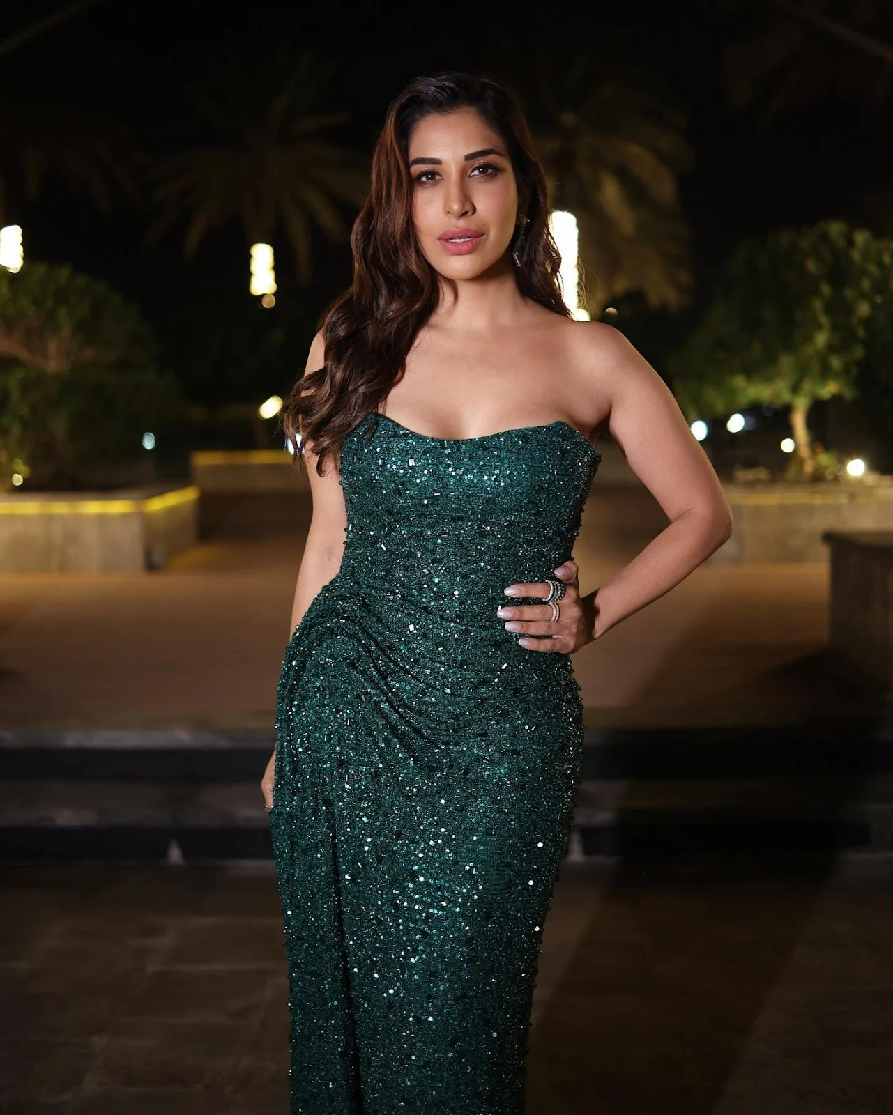 sophie choudry green tight dress