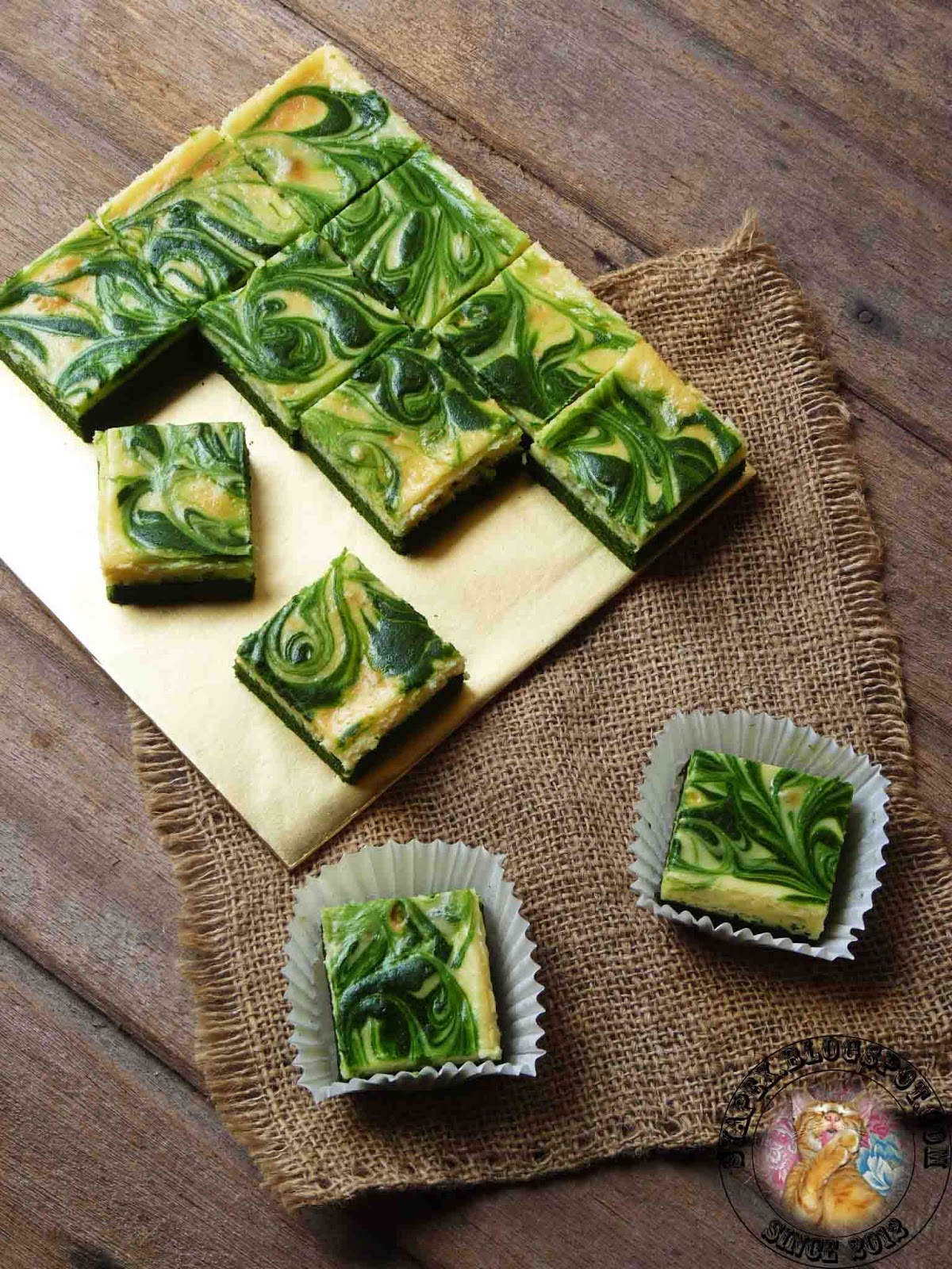 Syapex kitchen: Green Velvet Marble Cheese Brownies