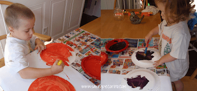 Halloween, toddler, preschooler activity, easy