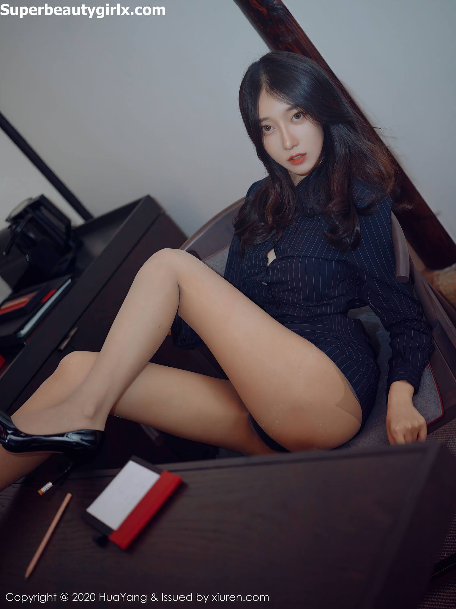 HuaYang-Vol.320-er-Superbeautygirlx.com