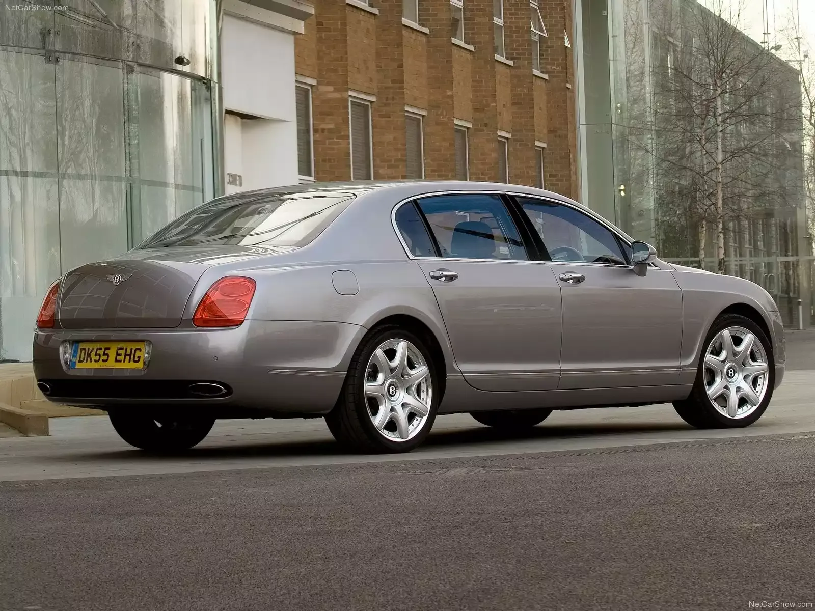 Hình ảnh xe ô tô Bentley Continental Flying Spur 2005 & nội ngoại thất