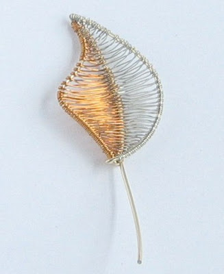 double color wire woven leaf