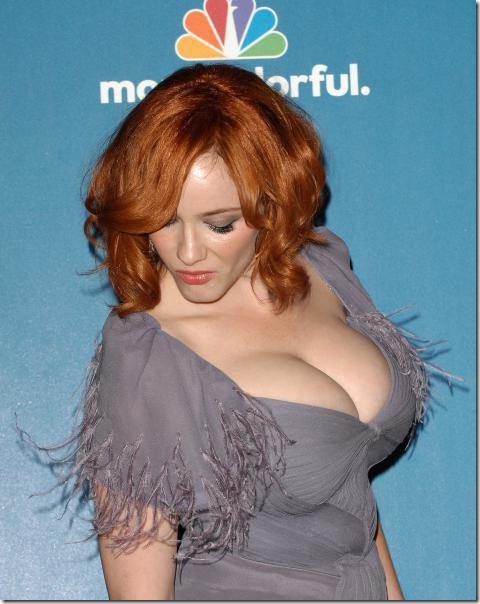 hot-christina-hendricks-17