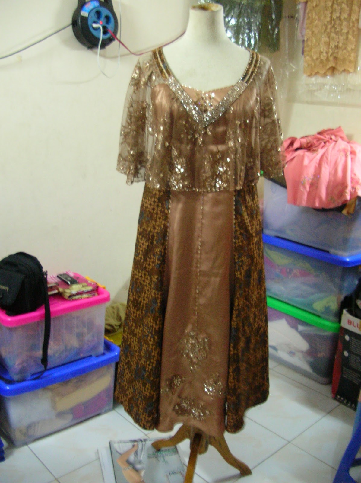 Payet Gaun Pesta Desain Baju Pesta Kebaya Modern dan Payet Gaun Pesta Desain Baju Pesta Kebaya Modern dan