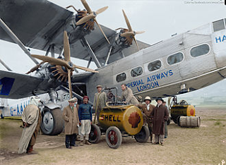 Refuelling Hanno at Samakh, Tiberias, Palestine, October 1931.