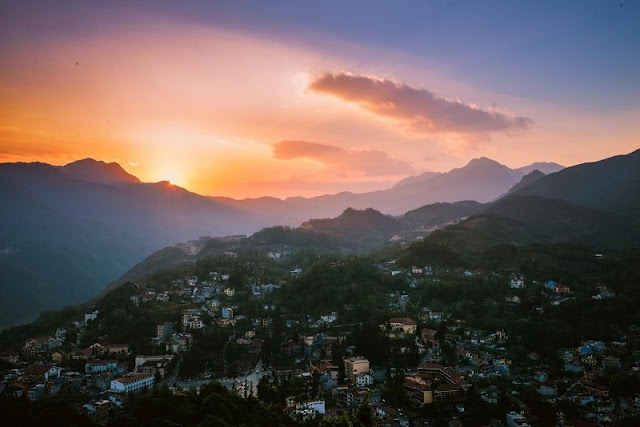 Panorama of Sapa town looks from Ham Rong mountain 1
