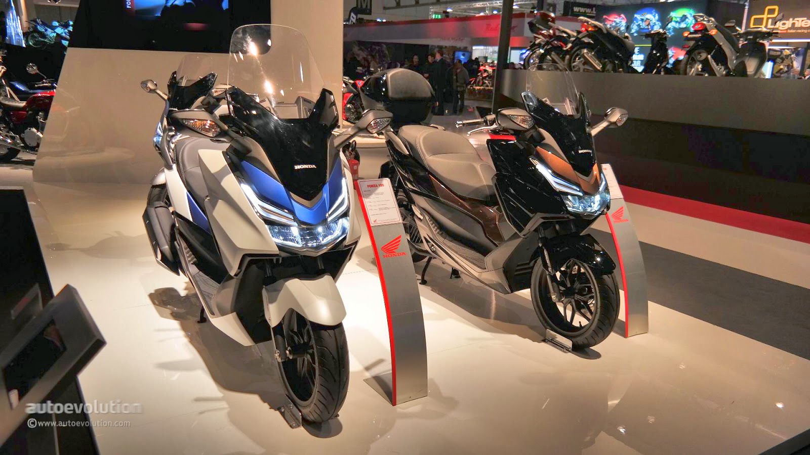  Harga  dan Spesifikasi Honda  Forza  125  2015