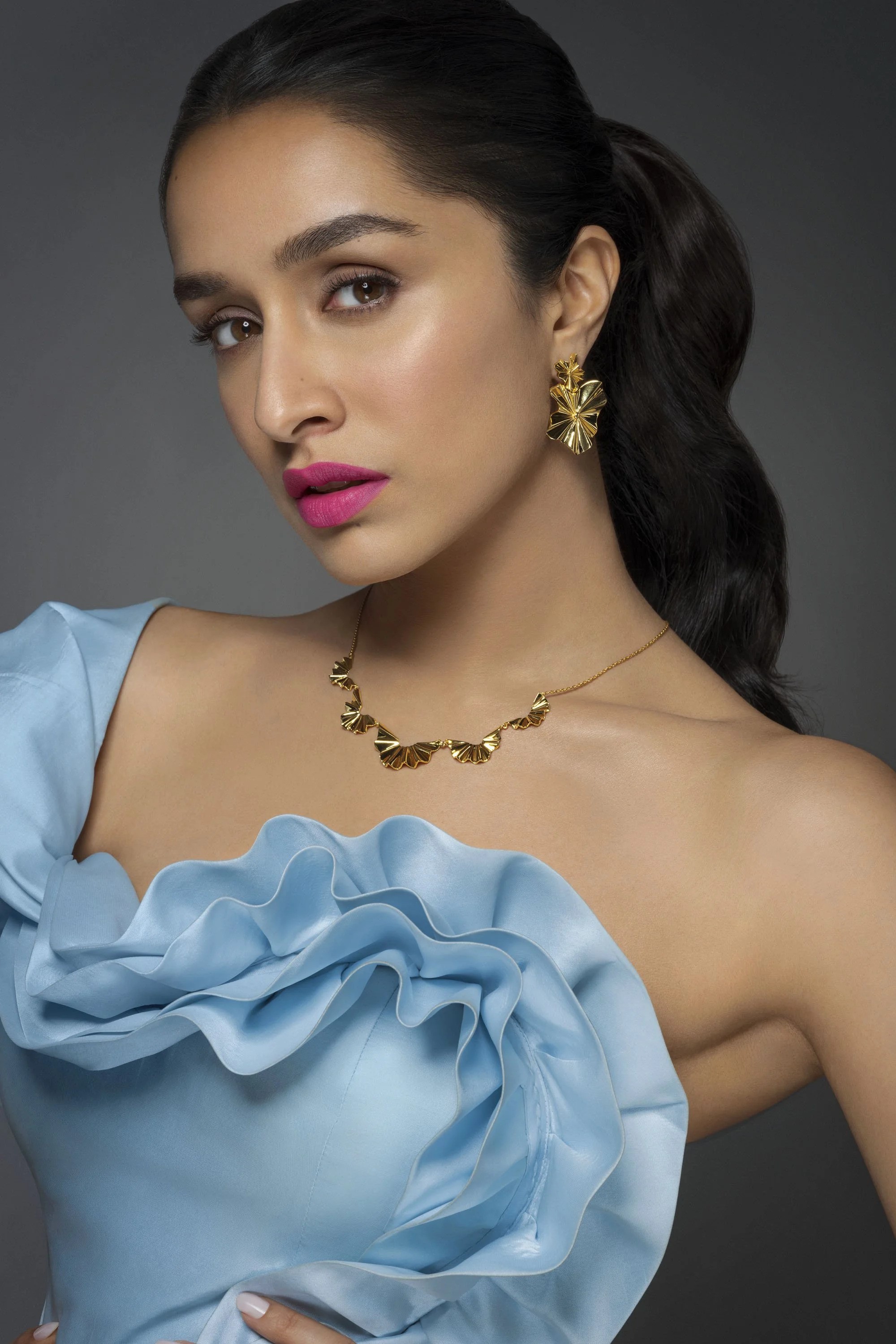 Shraddha Kapoor UHD HD High Re-Solution Photo