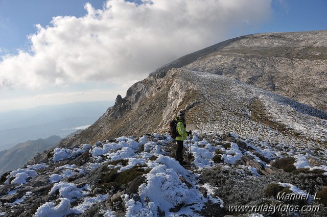 Subida a la Maroma desde el Robledal