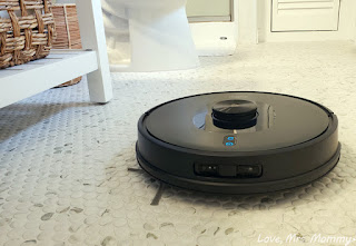 robotic mop cleaning bathroom floor, robotic vacuum cleaner