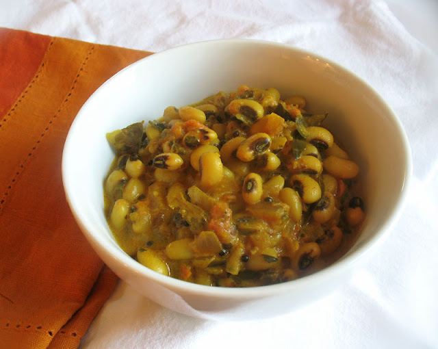 black-eyed pea curry with coconut milk