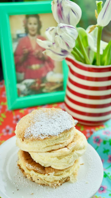 Fanny Cradock Austrian Puffs