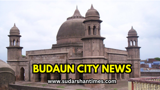 Budaun News: बदायूँ के प्रसिद्ध New Gandhi Dry Fruits की दुकान में लगी अज्ञात कारणों से आग