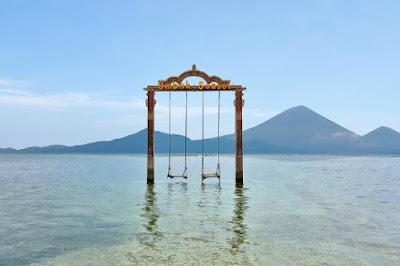 http://www.lomboksociety.com/2017/11/3-trawangan-swings-to-catching-sunset.html