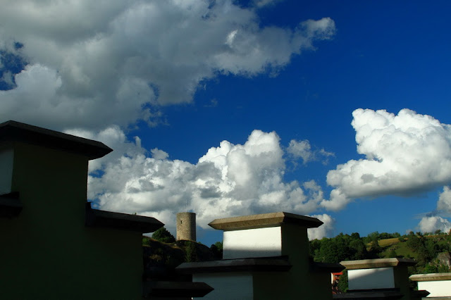 Hohenfels Volks: Castle in the Clouds