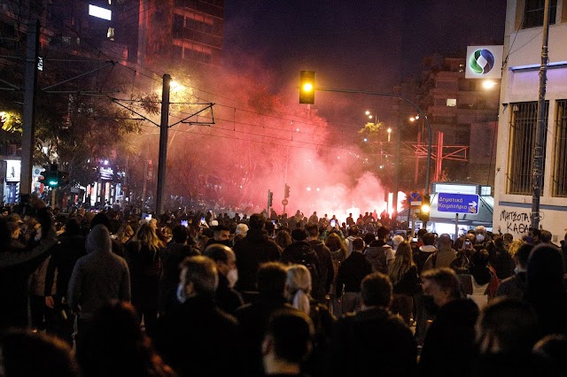 Ν. Σμύρνη: Συνελήφθη ο βασικός δράστης της επίθεσης στον αστυνομικό