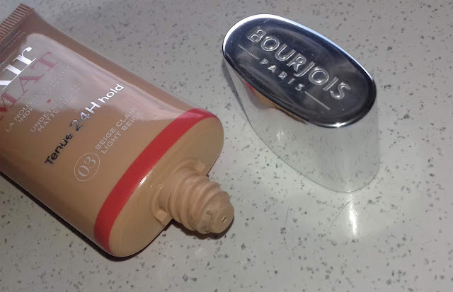 Bourjois air mat podkład matujący light beige 03