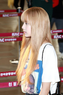 180917 [Photos] Lisa at GMP Airport Off to Japan