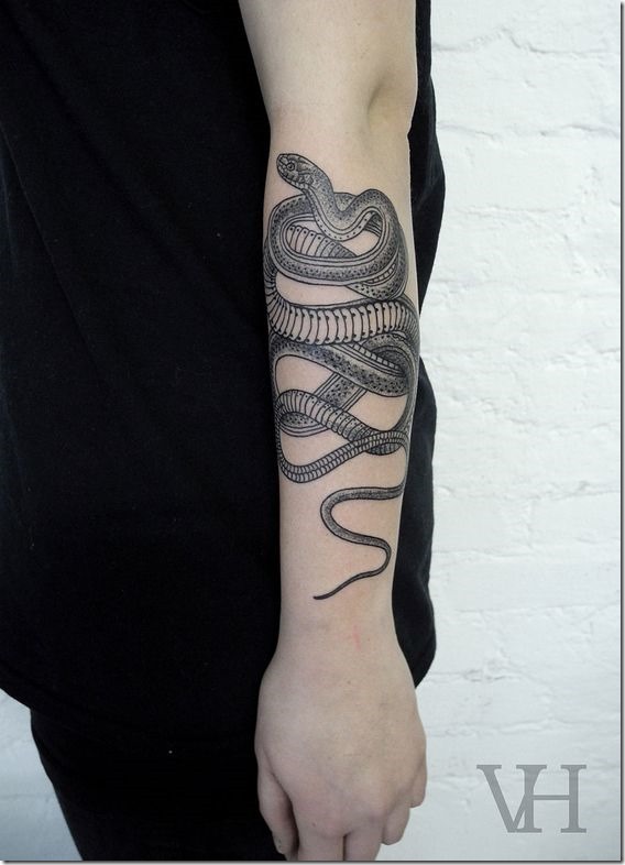 serpent_externe_de_lavant-bras_tatouage